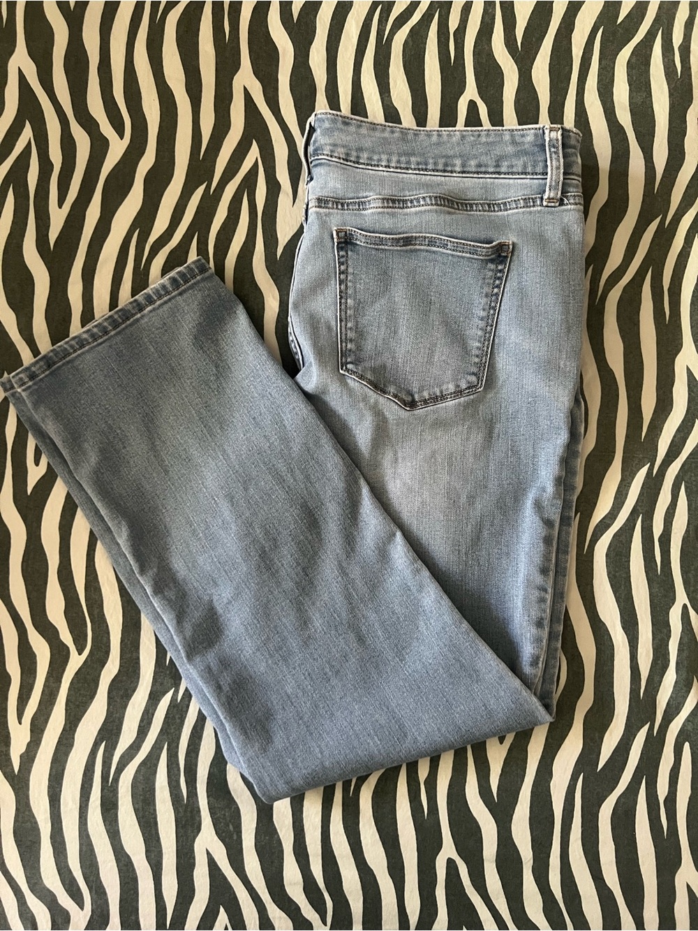 St. John's Bay Straight-Leg Women's Jeans; Size 14 Short